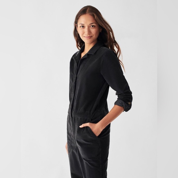 Faherty Jumpsuit - Picture 4 of 5